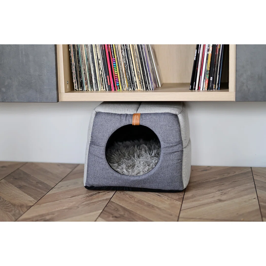 Dog/Cat Kennel
