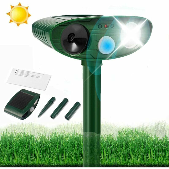 Solar Powered Outdoor Waterproof Ultrasonic Animal Repeller with Ultrasonic Motion Sensor and Flash Repeller for Dog Cat Squirrel Mouse