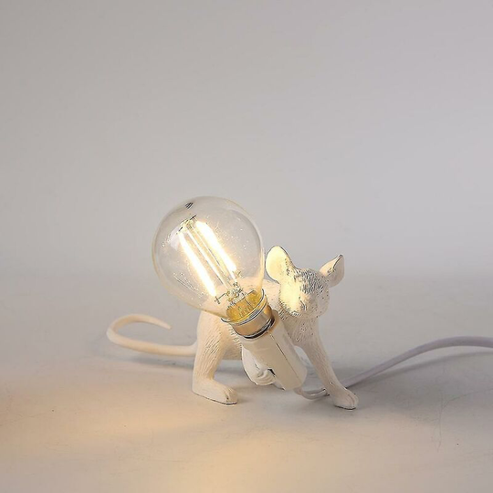 Modern Personality And Creative Bedside Table Decoration Mouse Table Lamp Resin Mouse Lamp Resin Lamp-(white Squatting Posture)