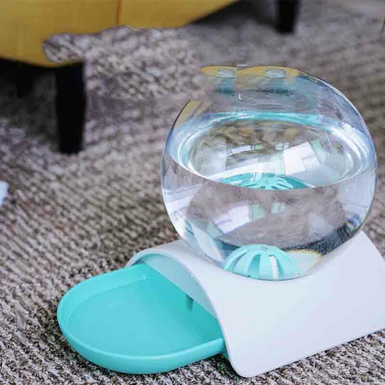 2.8L Automatic Pet Water Dispenser for Cats and Dogs Large Drinking Bowl Without Electricity Green
