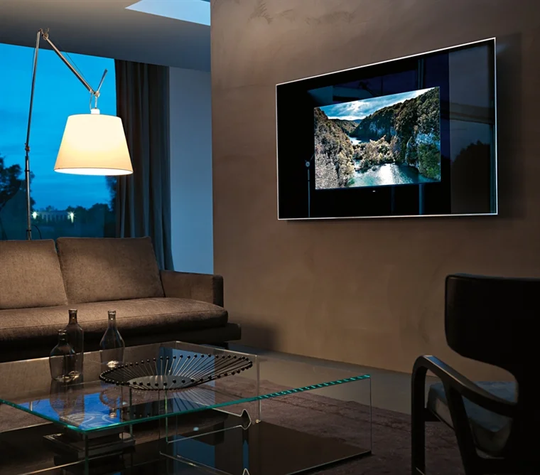 Palmyra TV Mirror