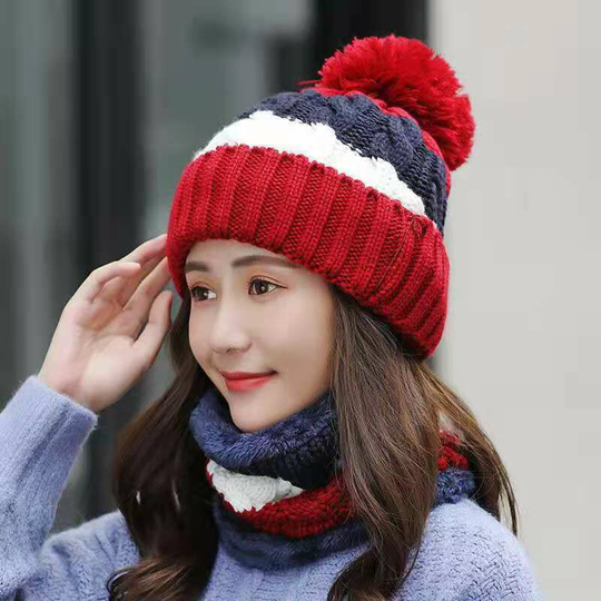 Hat Women's winter knitting wool hat Ear protection thickened winter plush casual hat