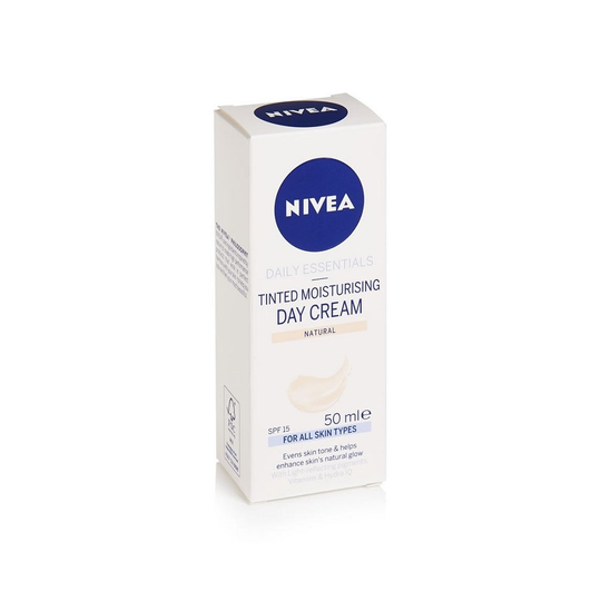 Nivea Visage Tinted Moisturising Day Cream Natural 50ml