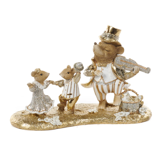 Music Dancing Mouse and Mole Scene