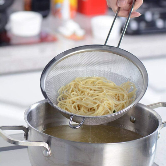 3PCS 7/12/18CM Fine Mesh Sieve/Mesh Colander with Kitchen Strainer Handle for Draining Noodle/Rice/Vegetable/Egg White etc