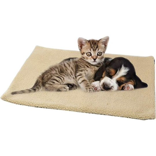 Lamb velvet heating blanket for pets, cats and dogs, to keep warm and sleep comfortably.