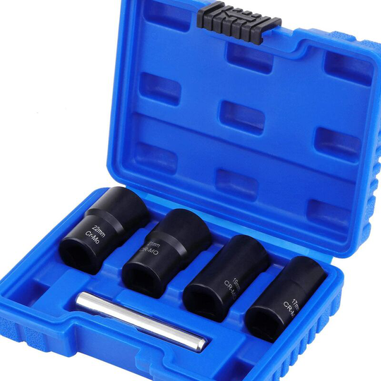 Pack of 5 twist sockets for removing damaged 1/2 inch bolts to remove 17mm, 19mm, 21mm and 22mm locking lug nuts