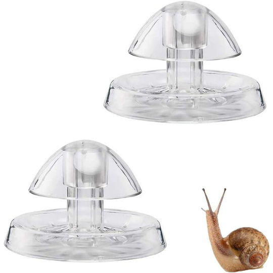 2 snail traps, aquarium traps, plastic snail traps, plastic funny aquarium snail traps, used to catch snails in the aquarium