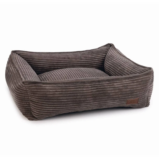 Designed by Lotte Dog Basket Ribbed