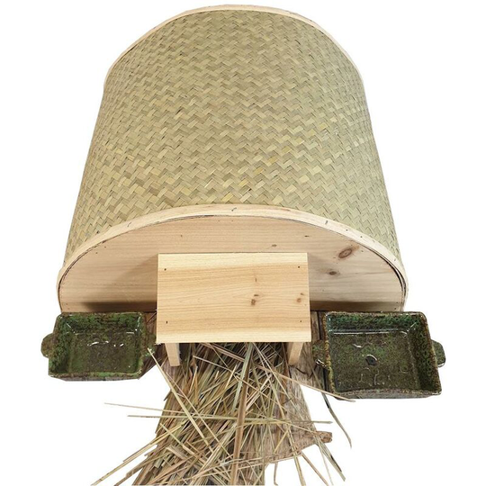 Selections - Bamboo Hedgehog House With Ceramic Food & Water Dish Set & Nesting Straw