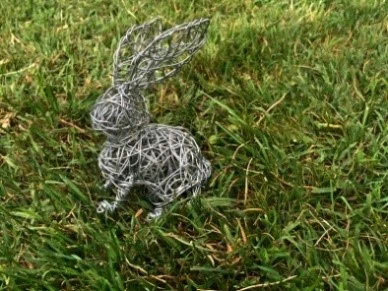 Edge 2 Piece Wire Rabbit Statue Set