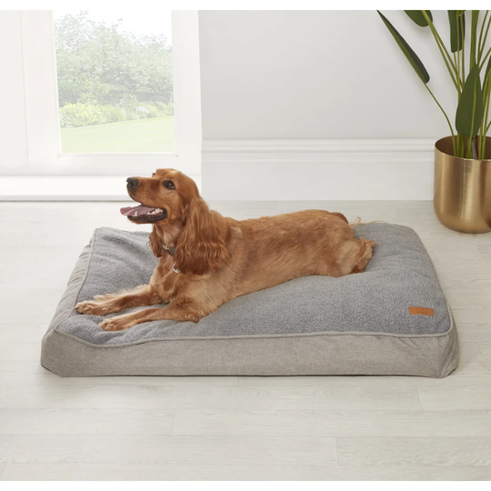 Chunky Quilted Pet Pad in Silver/Grey