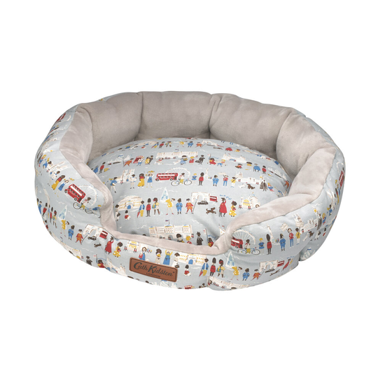 Oval Dog Bed Reversible Washable Cushion Cover London Print Pet Bed S/M