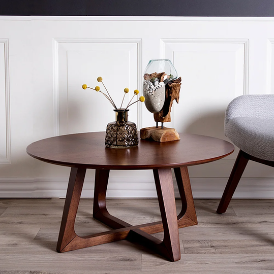 WaKeeney Round Coffee Table