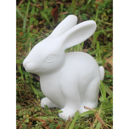 Aponte Clover the Rabbit Statue