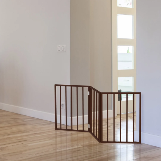 Boswick Freestanding Pet Gate