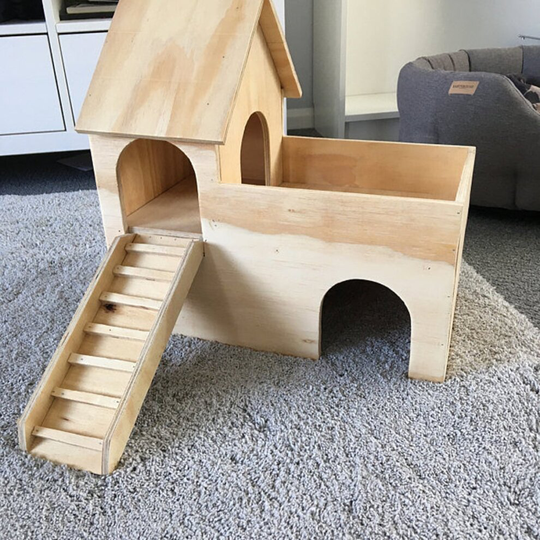 (Unpainted house) Guinea Pig House Castle rabbit tortoise Shelter