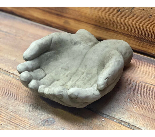 Gabrielius Stone Garden Pair Of Hand Bird