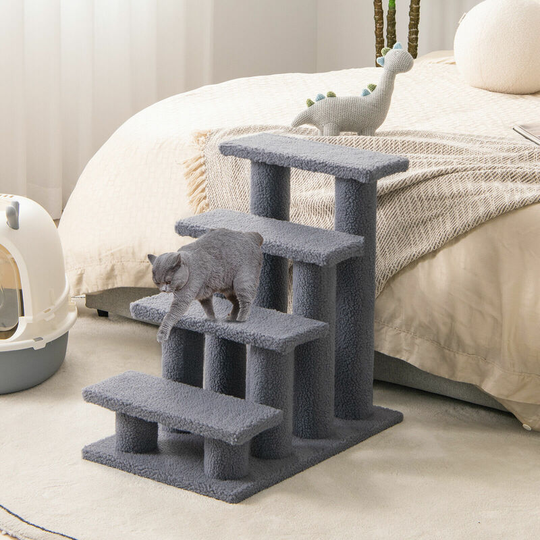 4-Step Pet Stairs for Cats and Dogs Carpeted Cat Scratching Post Pet Ramp