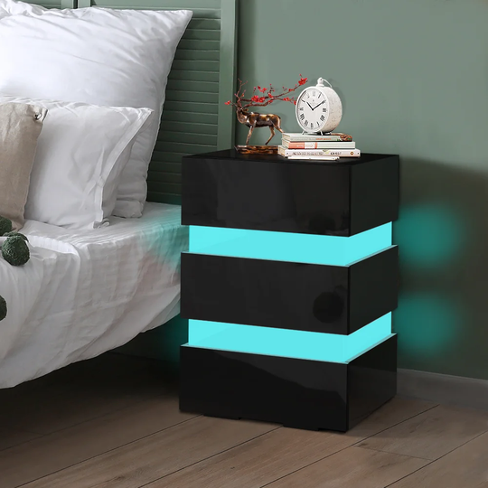 Oconto 3 Drawer Bedside Table