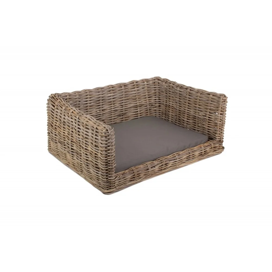 Zahir Luxury Rattan Dog Sofa