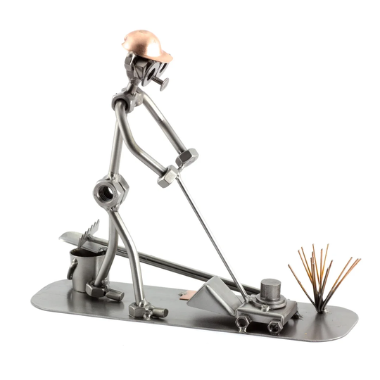 Gardener Screw Man Roby