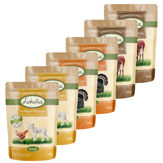Lukullus Natural Grain-free Pouches 6 x 300g - Grain-free Mixed Pack
