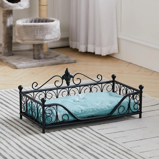 Teignmouth Dog Sofa in Black