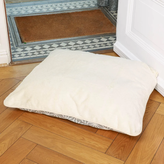 Hayes Pillow in Grey