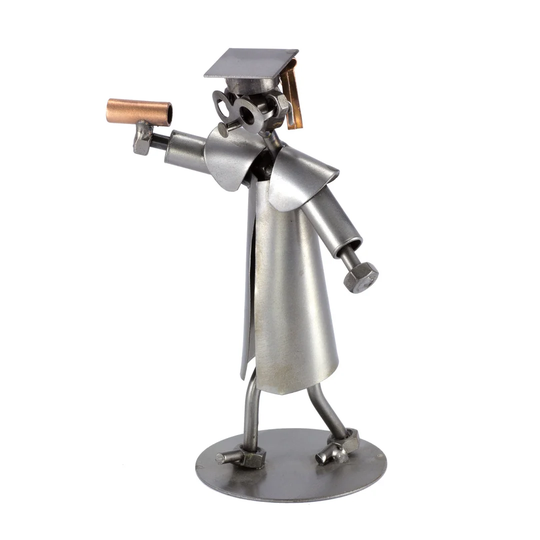 University Graduate Quach Screw Man