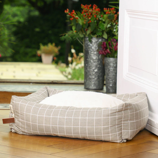 Archie & Oscar Checked Soft Pet Bed