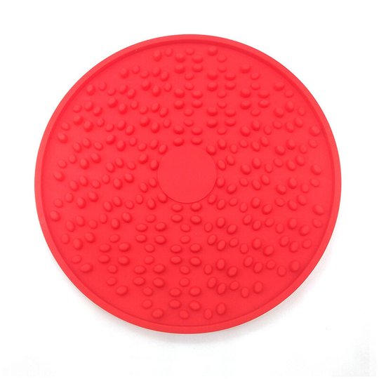 Pet slow food bowl pet dog licking flat slow food mat round silicone pet slow food vulse dog red