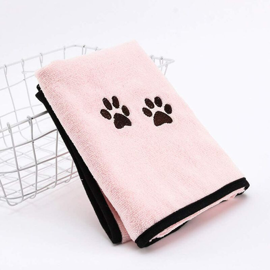 Dog Towel Super Absorbent Quick Dry Absorbent Towels Soft Microfiber Pet Bathrobe Blanket for Dogs Cats (50x90cm Pink)