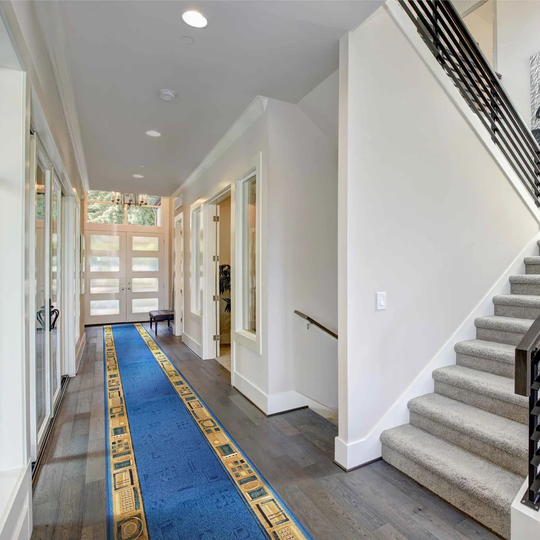 Barberton Looped/Hooked Blue Hallway Runner Rug
