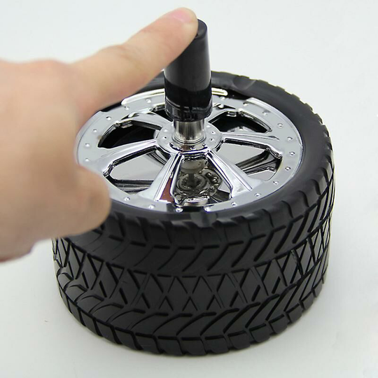 Car Creative Tyre Hub Rotating Style Fashion Ash Tray Alloy Round Smokeless Press Up Ashtray Thsinde
