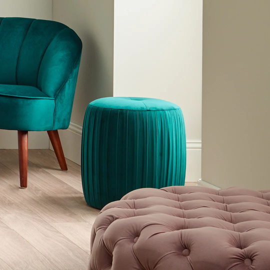 Aimi 40Cm Velvet Tufted Round Pouffe Ottoman