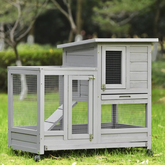 Weather Resistant Hutch with Ramp