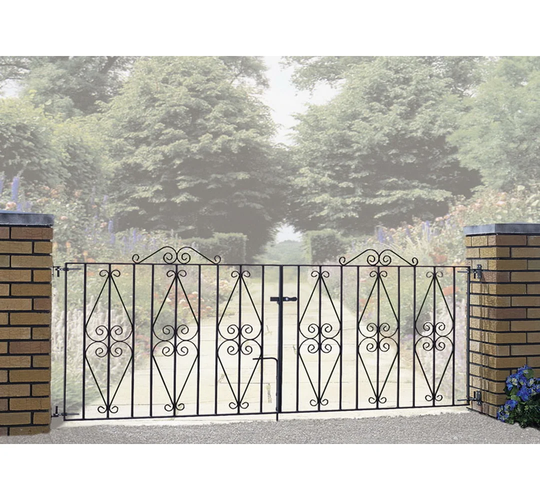 Brizendine Scroll Driveway Metal Garden Gate