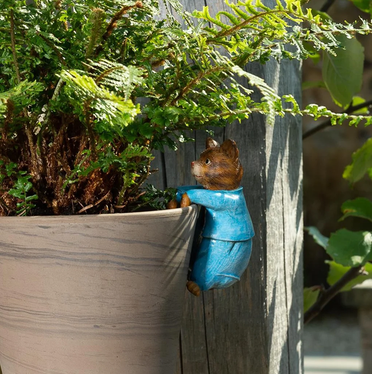 Meuric Beatrix Potter Tom Kitten Pot Hanger Ornament