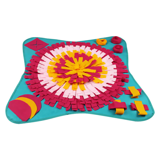 Pet Sniffing Mat for Dogs Interactive Feeding Game Sunflower Sucker Dog Treats Feeding Mat with Puzzles Encourages