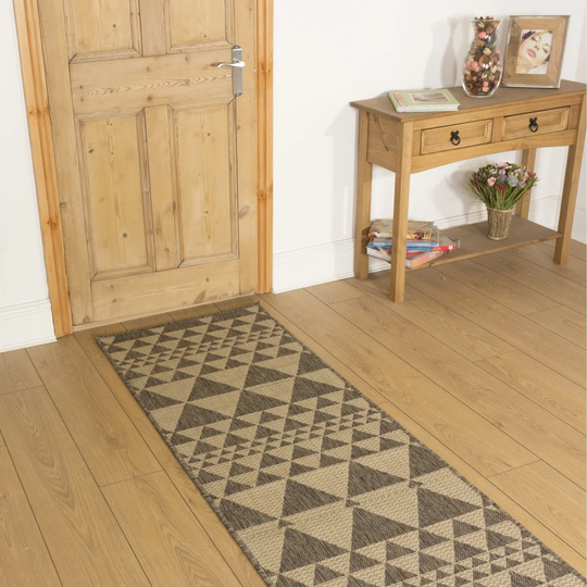 Andromeda Looped/Hooked Tweed Indoor/Outdoor Rug