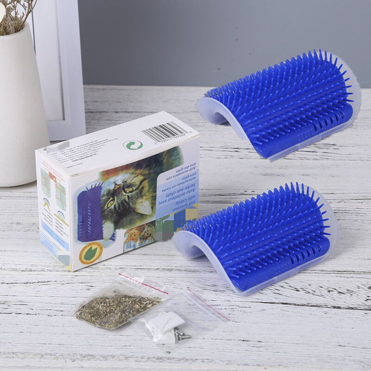 Cat Grooming and Massage Angle Brush with Catnip, 12.7 x 8.5 x 4.7 cm, Pet Products 2 Piece Set