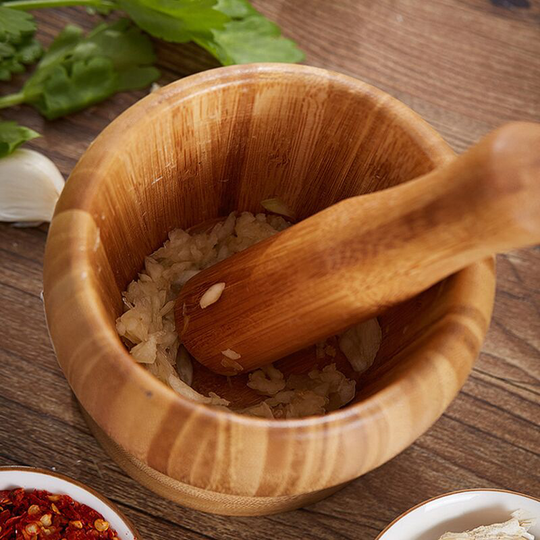 Bamboo mortar and pestle (diameter 10 cm) for spices, herbs, seeds, nuts