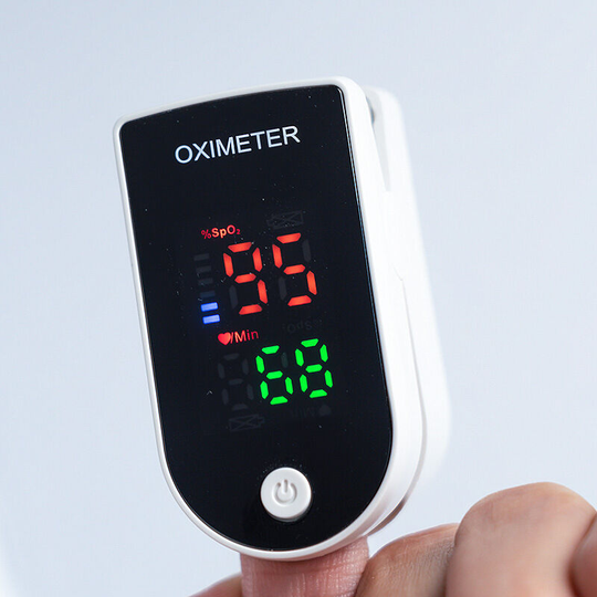 MUFF Oximeter, Pulse Oximeter, Oxygen Heart Rate Meter, LED Four-Color Screen