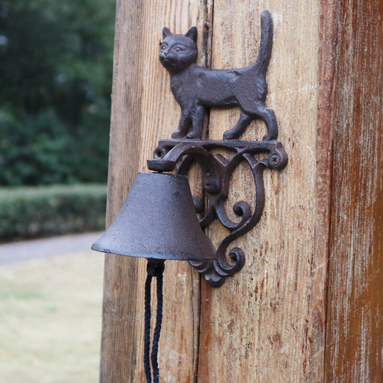 European and American country retro cast iron wrought iron doorbell, kitten doorbell, suitable for courtyard decoration retro garden