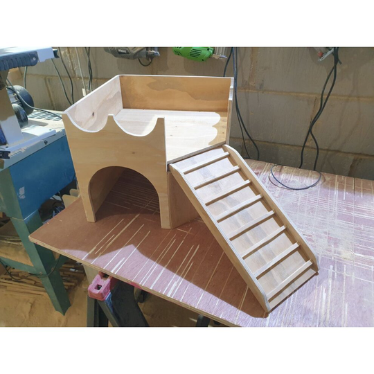 (Unpainted) Rabbit castle two storey house w/ ramp
