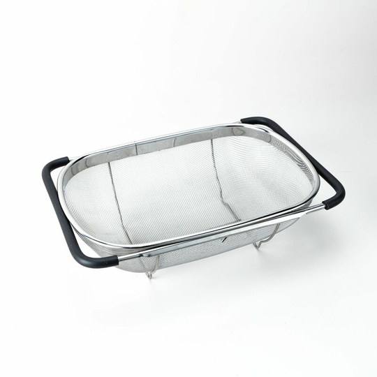 Benobby Kids - Premium Stainless Steel Oval Colander with Fine Mesh Basket and Retractable Rubber Handle - Filter, Drain, Rinse Fruits, Vegetables