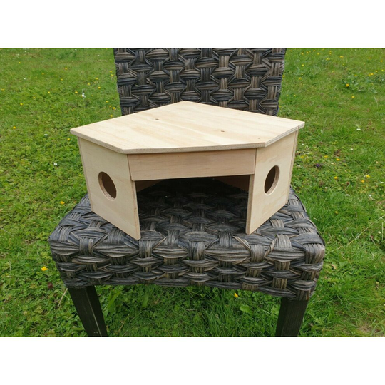 LARGE GUINEA PIG CORNER PLAY HOUSE SHELTER HUTCH 16''x16''x7''