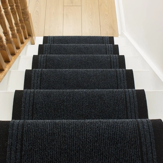 Abby Stair Looped Blue Rug