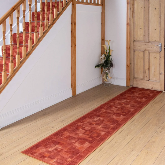 Banner Looped/Hooked Terracotta Hallway Runner Rug